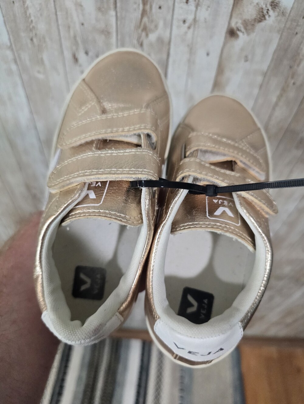 Veja Kids Metallic Gold Small Esplar Chromefree Size 13.5 - Picture 3 of 5